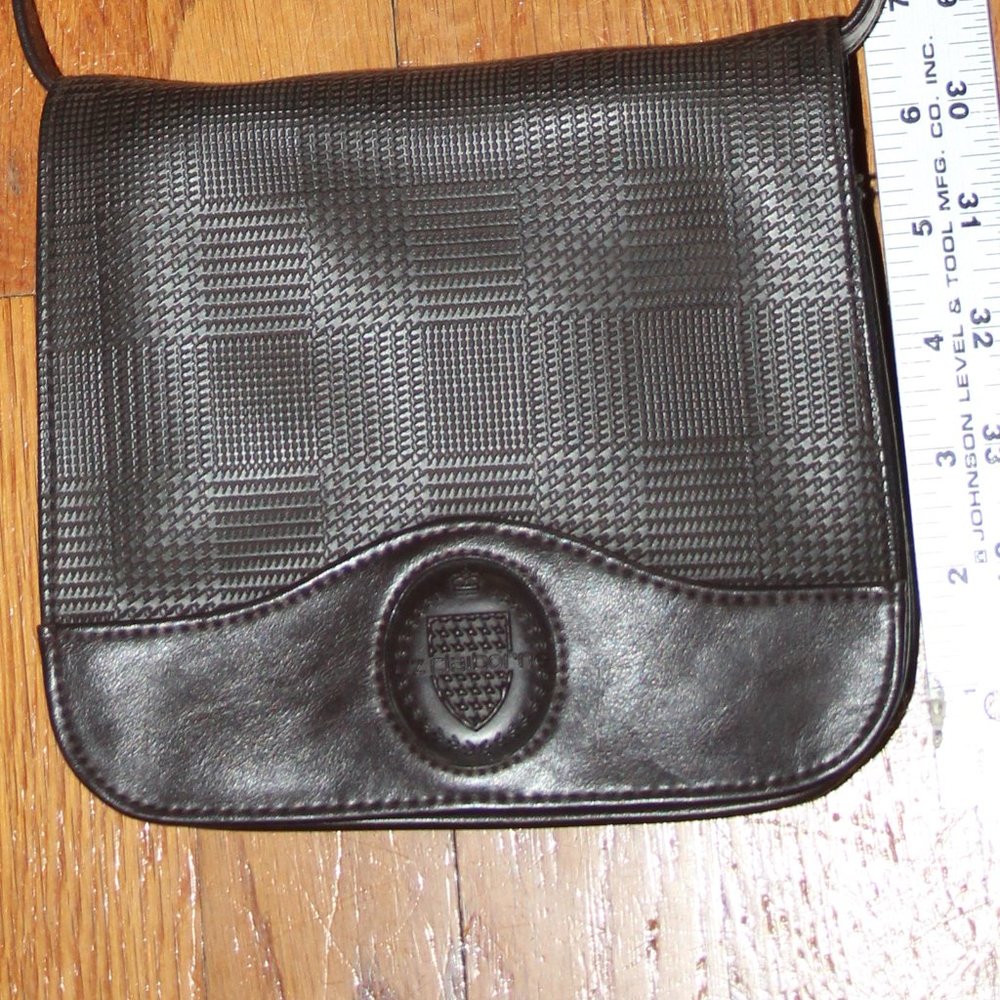 Liz Claiborne Clutch Purse Leather Vintage 1990s